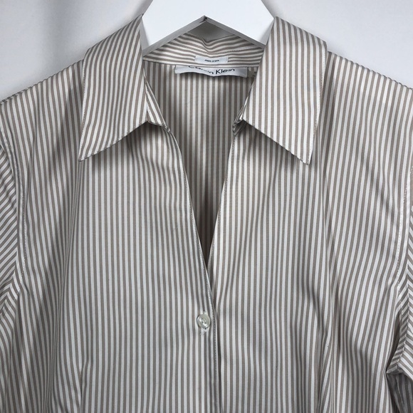 - Calvin Klein button down suit shirt size 6 - Picture 2 of 10